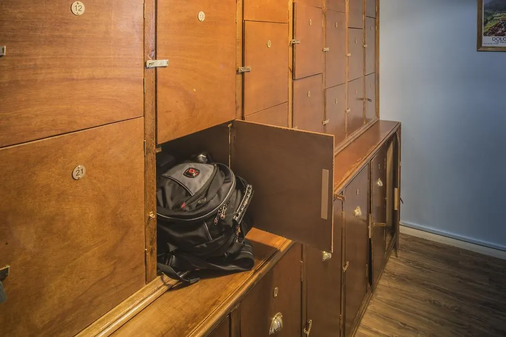Nomad Backpacker Hostel Cardiff